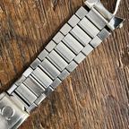 Omega bracelet: 1067, late 1960s to 1970s