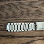 Omega bracelet: 7077, 1957 to 1961